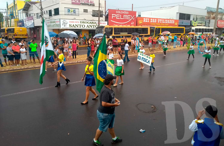 Desfile Cívico acontecerá na Avenida Brasil