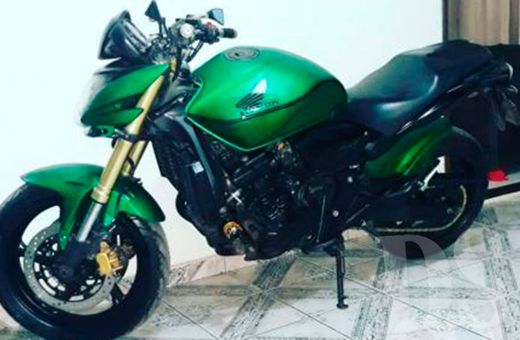 Rapaz vendeu moto pela OLX a policial com anúncio falso