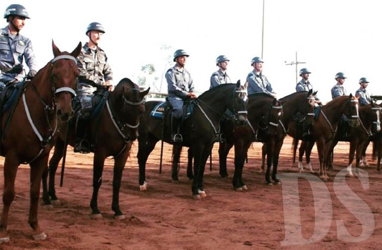 A Polícia Militar realizou a formatura de quinze policiais