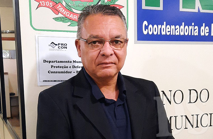 Chefe executivo do Procon, José Serafim de Almeida