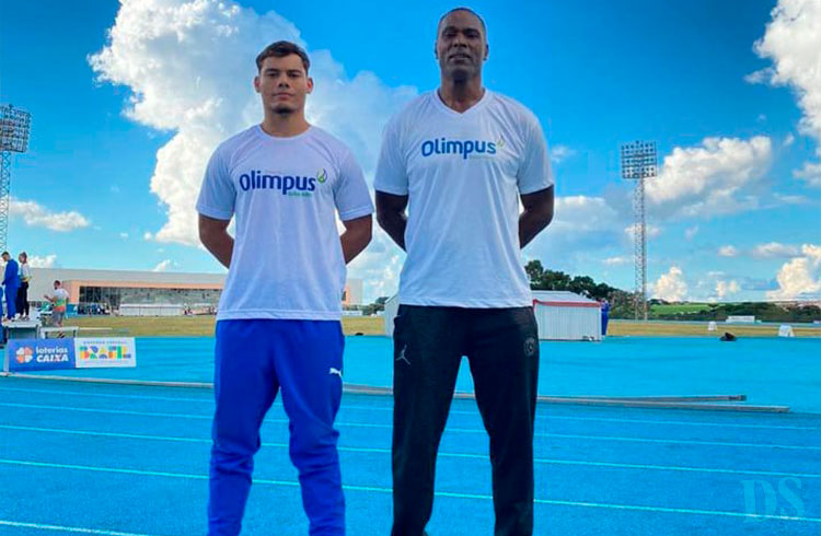 Elias Neves e o atleta Arthur Curvo são OlimpusMT
