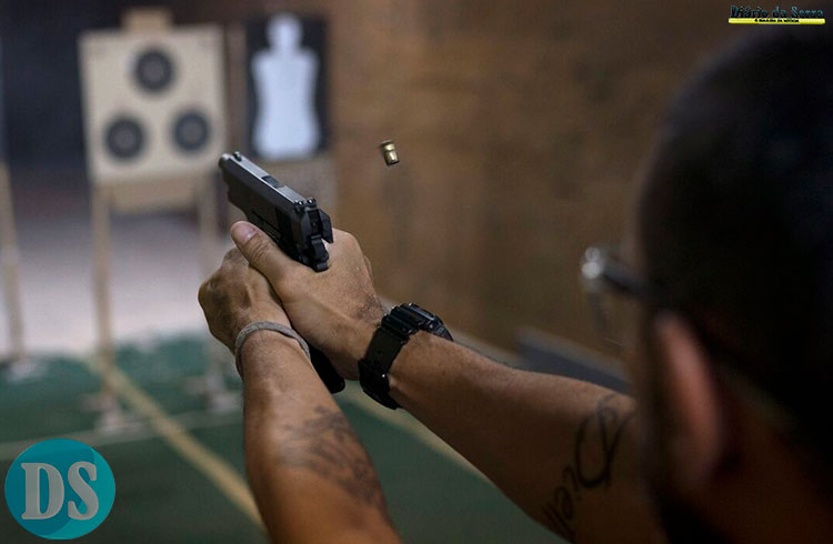 Lei concedia aos Cac’s o direito ao porte de arma