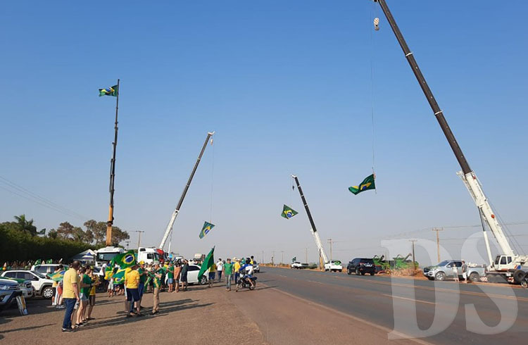 Feriado de 7 de setembro tem manifestações e bloqueios em rodovias de MT