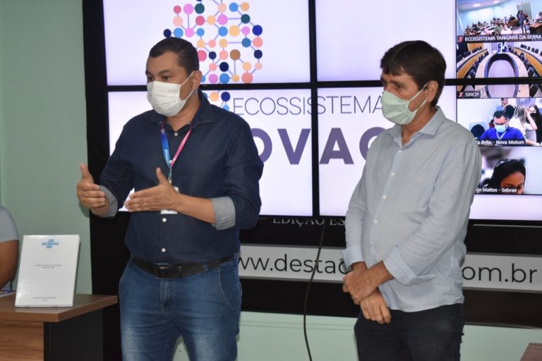 DO SEBRAE - Prefeito recebe plano de ações do Ecossistema de Inovação