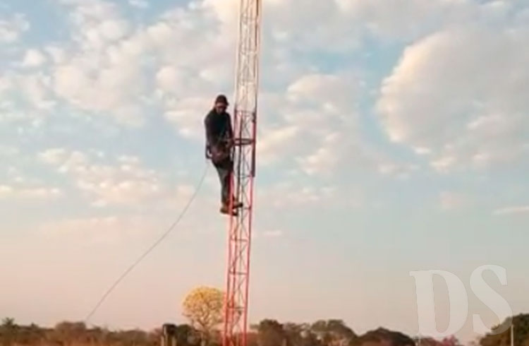 UMUTINAS – Aldeia indígena Águas Correntes recebe torre de internet