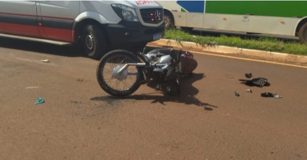 TANGARÁ DA SERRA - Adolescente sofre acidente, tenta fugir da polícia e bate em outra carreta