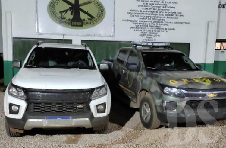 Gefron recupera duas caminhonetes roubadas que seriam levadas para a Bolívia