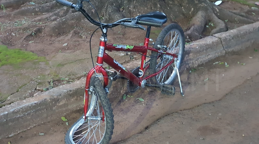 TANGARÁ DA SERRA - Criança de bicicleta é atropelada por moto e condutora foge sem prestar socorro