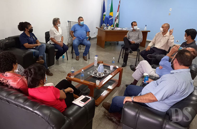 BARRA DO BUGRES – Parceria retomará construção das 60 casas populares