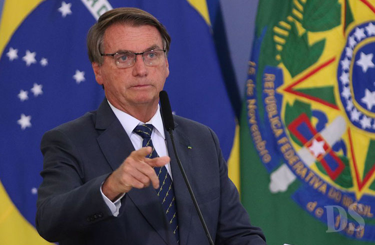 ESTUDO – Brasil pode rebaixar pandemia de Covid-19 para endemia