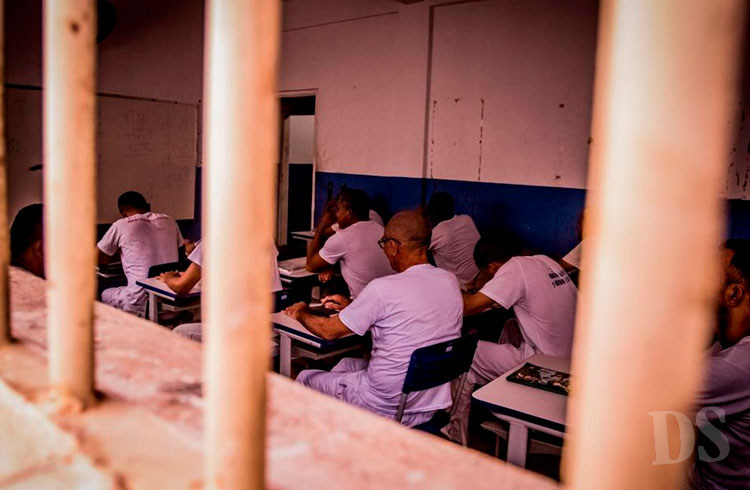 MATO GROSSO – Dez presos são aprovados no Enem e irão estudar em universidades públicas