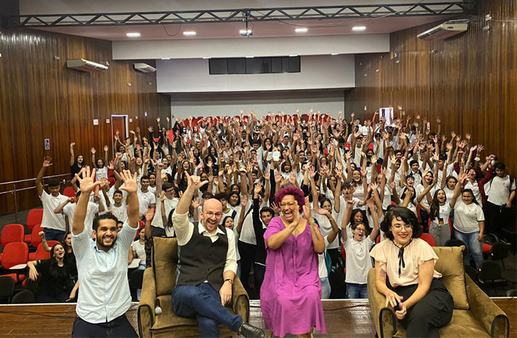 INTERIORIZAÇÃO – Encontro literário em Tangará atrai jovens