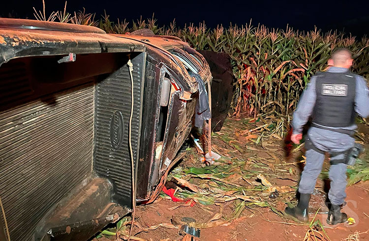 BR-364 – Família que retornava para Campo Novo sofre acidente e dois morrem
