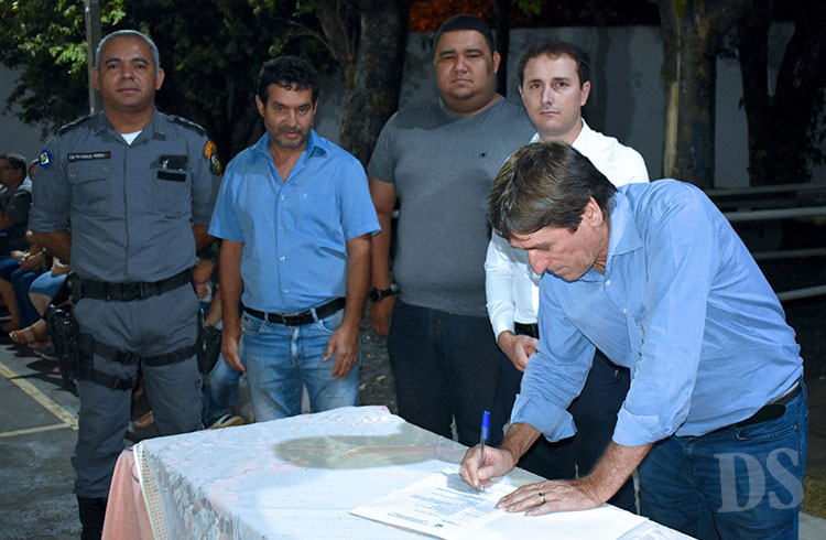 ORDEM DE SERVIÇO – Iniciada construção da quadra coberta da Escola Militar