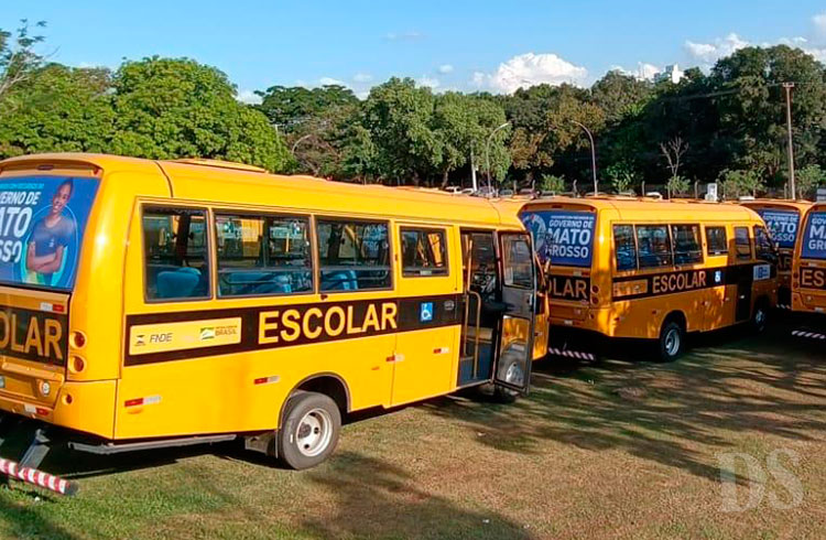 DO ESTADO – Tangará da Serra recebe dois novos ônibus escolares