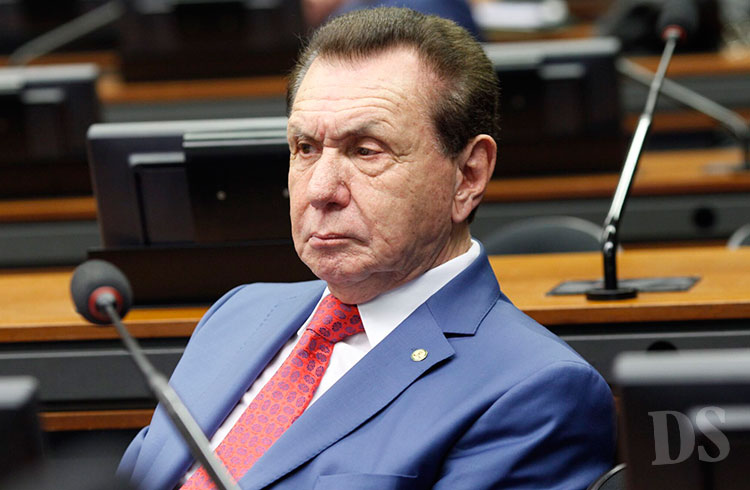 CARLOS BEZERRA – TSE derruba a cassação de deputado de MT