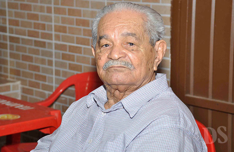 Zequinha da Aroeira – Pioneiro que ajudou a desbravar Tangará da Serra no machado