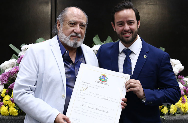 JOSÉ YÁBAR – Médico de Tangará é reconhecido ‘Cidadão Mato-grossense’
