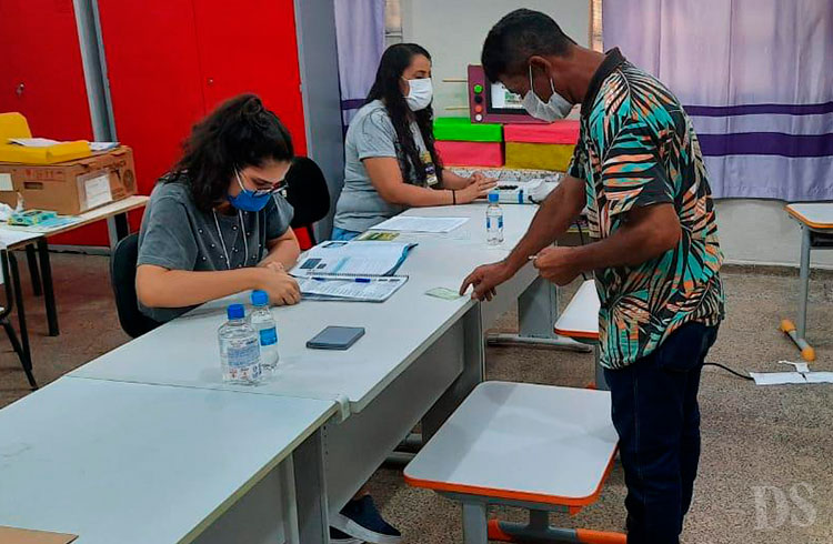 MESÁRIOS – Voluntariado em Tangará é bom, mas em Nova Olímpia segue baixo