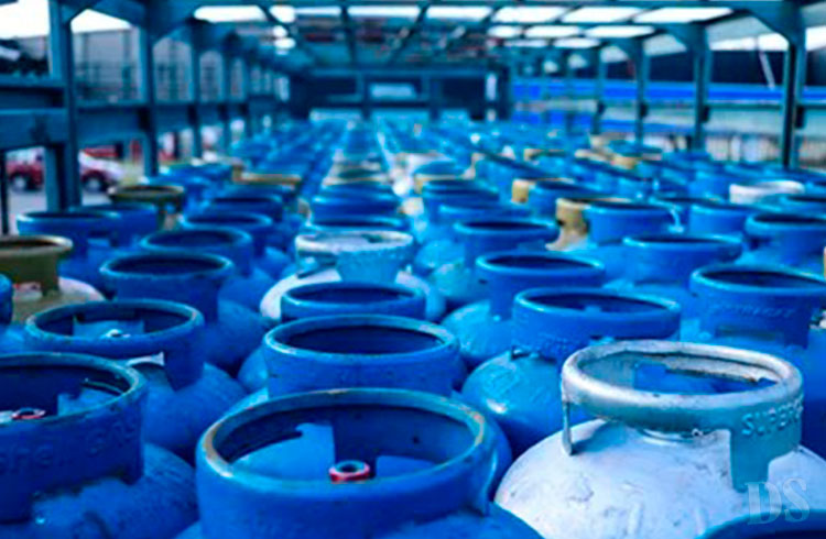 Petrobras reduz preço do gás de cozinha para distribuidoras