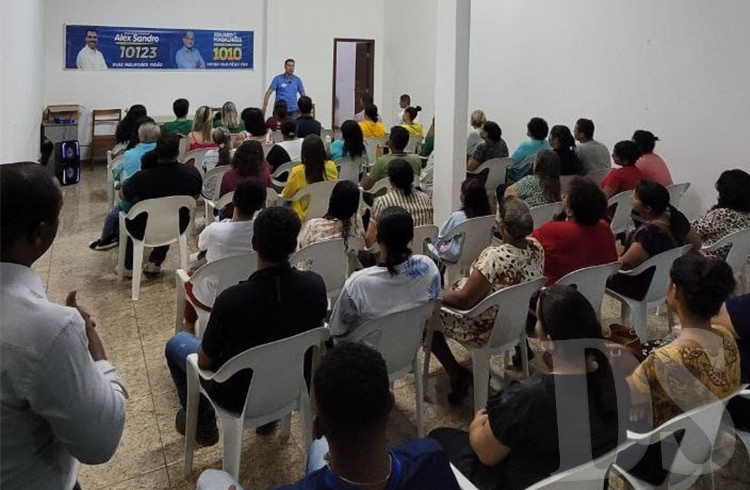 RETA FINAL - Em Tangará, candidato participa de carreata, se reúne com apoiadores e visita frigorífico