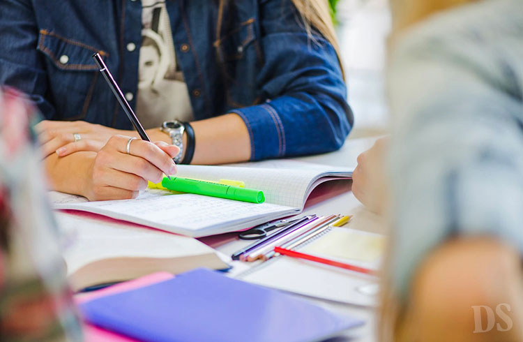 TANGARÁ DA SERRA – Abertas 180 vagas em cursos gratuitos de idiomas, saúde, beleza e estética