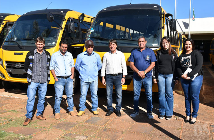 FROTA RENOVADA – Novos ônibus escolares terão monitoramento de câmeras e georreferenciamento