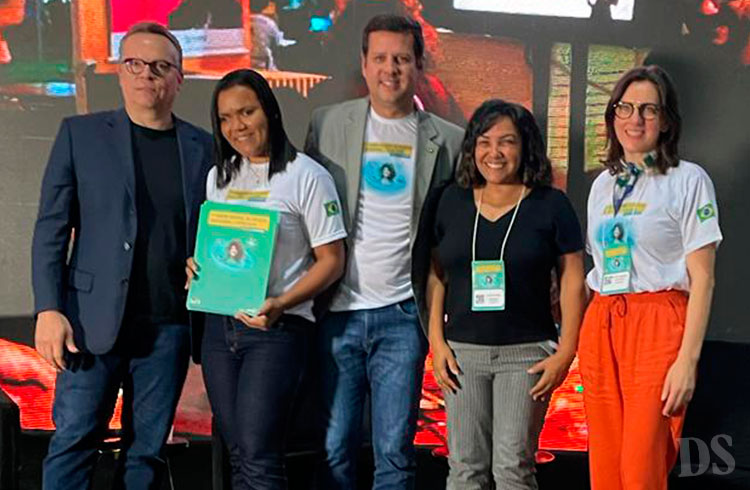 CÁPSULA BIODEGRADÁVEL – Projeto de Tangará da Serra se destaca em evento nacional de Educação Profissional e Tecnológica