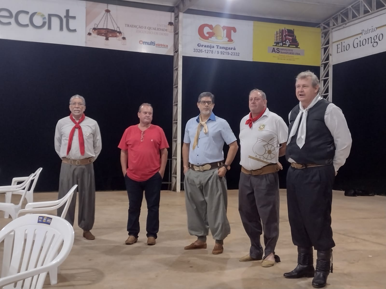 INGRESSOS À VENDA - CTG Aliança da Serra ultima preparativos para Baile do Chopp