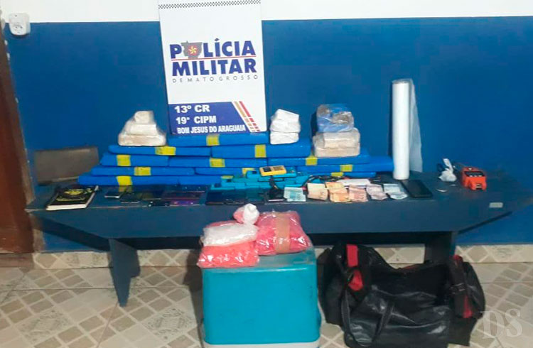 TRÁFICO DE DROGAS – Polícia Militar prende homem por tráfico e apreende 18 quilos de drogas