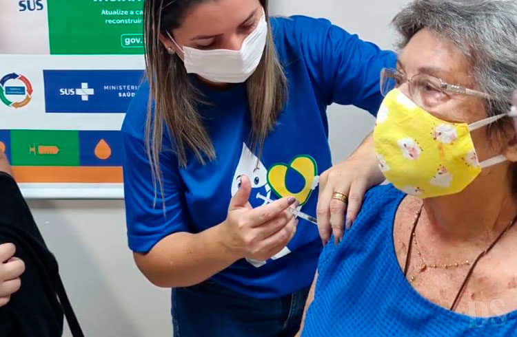 CONTRA INFLUENZA – Saúde realiza Dia D de vacinação neste sábado