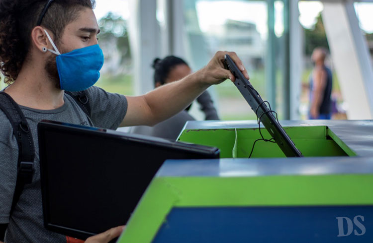 DESCARTE CORRETO – Ônibus interativo do Recytec estará em Tangará para recebimento de eletrônicos