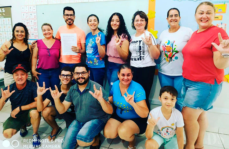 GARANTIA DE INTÉRPRETE – Projeto propõe criação da Central de Atendimento em Libras em Tangará da Serra