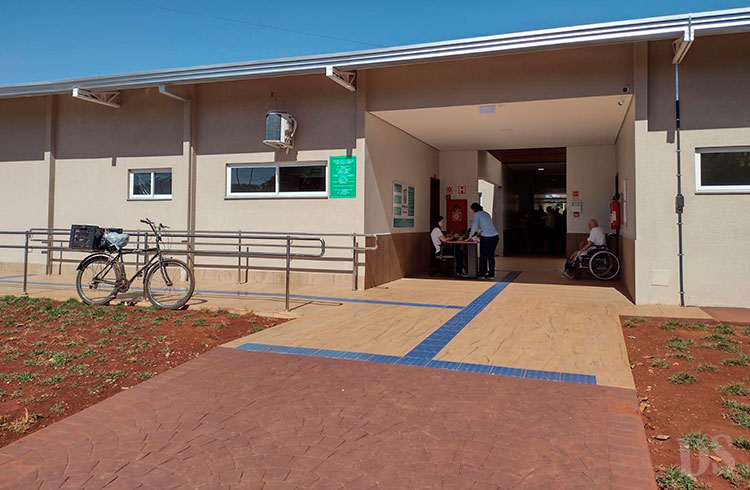APÓS VINTE ANOS – Com presença maciça de autoridades e comunidade, Casa do Idoso foi reinaugurada