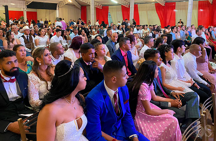 DIA DO SIM EM TANGARÁ – Casamento Comunitário oficializa união de 110 casais