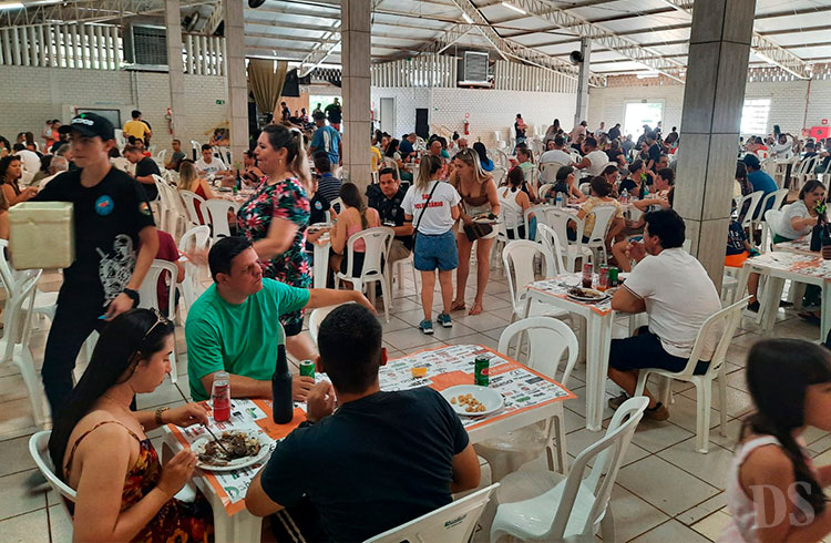 QUARTA EDIÇÃO – Com todos os convites vendidos, Feijoada do Bem foi mais uma vez sucesso total
