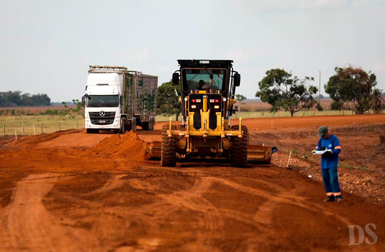 AGRICULTURA FAMILIAR – Asfalto construído na MT-339 vai beneficiar 1,5 mil famílias