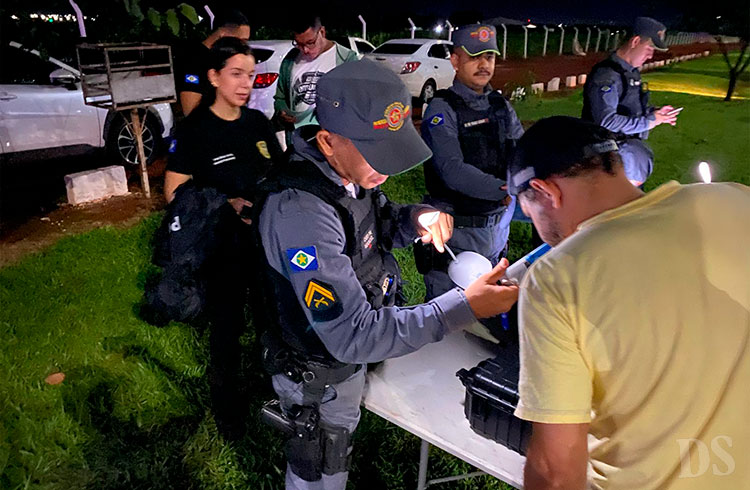 LEI SECA – Durante operação, sete pessoas foram presas sob influência de álcool e 18 autuadas