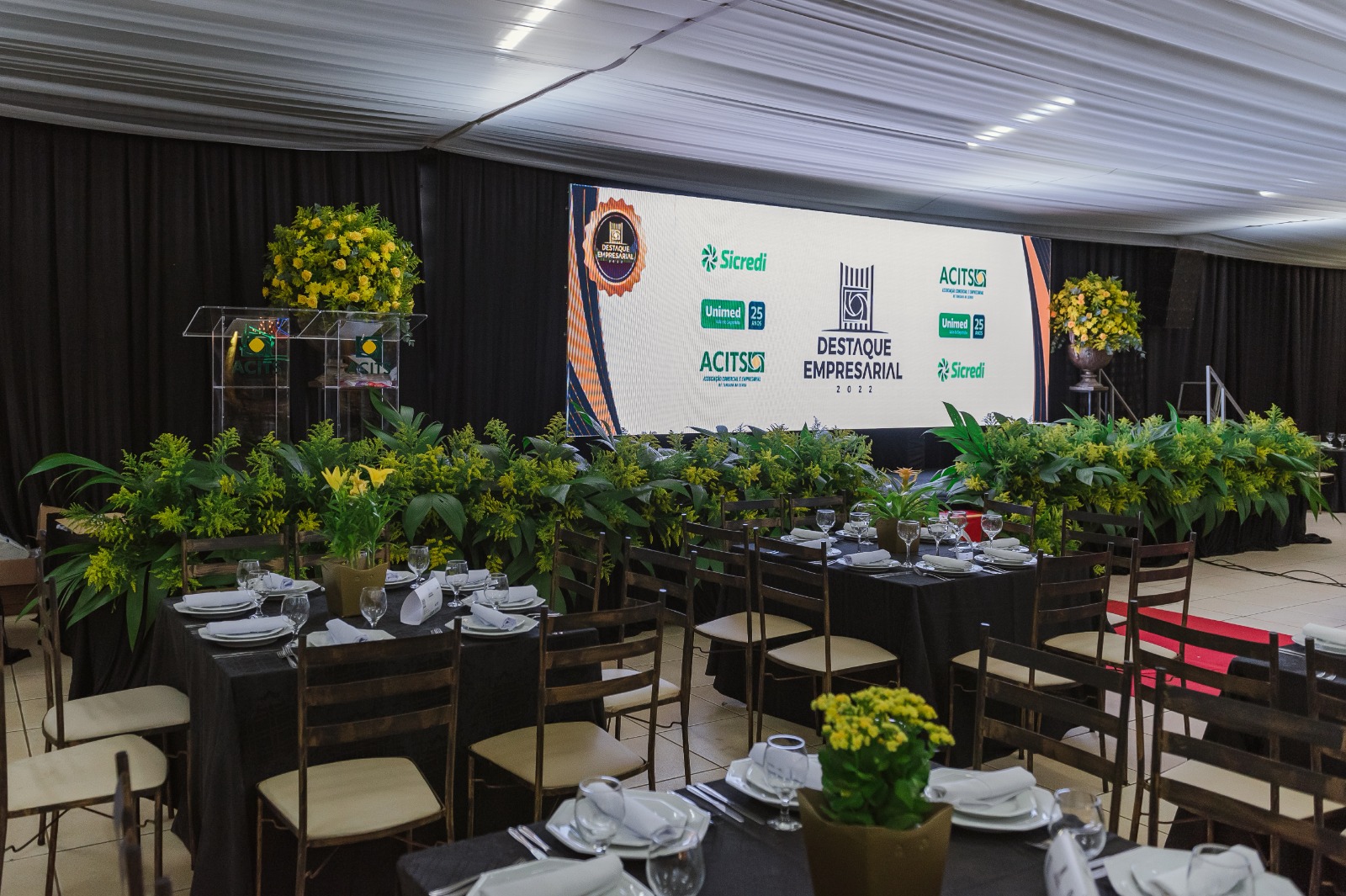 ACITS - Noite de entrega do prêmio Destaque Empresarial acontece neste sábado