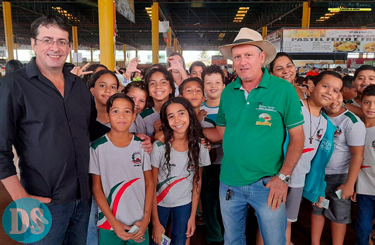 Nova etapa do ‘Recicla Verdinho’ 2024 foi lançada na Feira do Produtor