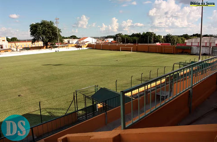 EM CUIABÁ – Prefeitura sanciona lei para concessão do Estádio Dutrinha