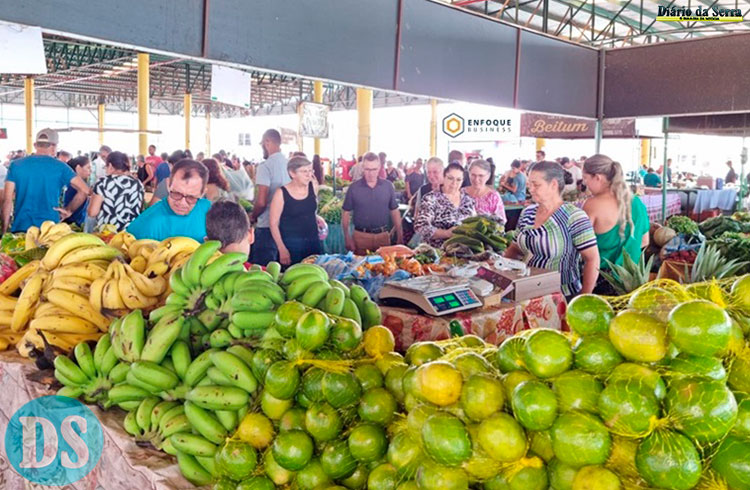 EM CARÁTER EXPERIMENTAL – Feira do Centro inicia atendimento noturno a partir desta quarta