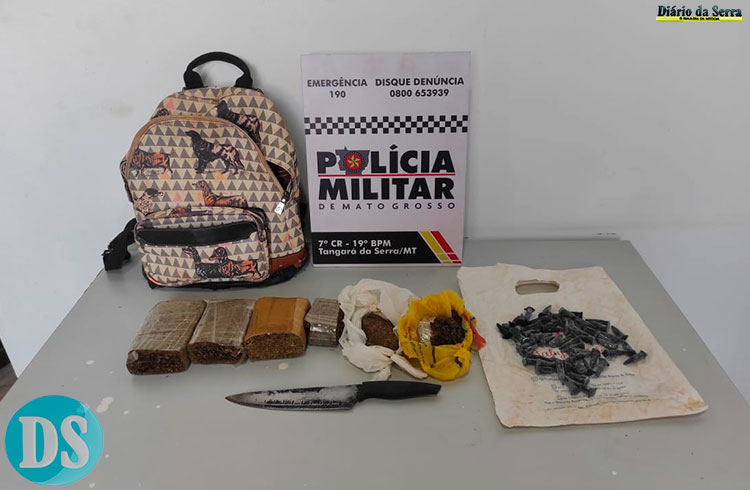 DENÚNCIA ANÔNIMA – Mulher é presa pela PM com porções de maconha e cocaína em Tangará da Serra