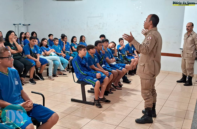Prevenção – Ramon Sanches Marques recebe Projeto ‘Bombeiros nas Escolas’