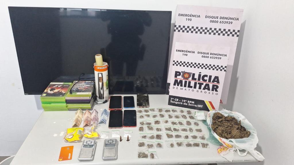 EM TANGARÁ DA SERRA - Polícia Militar prende homem e apreende adolescente por tráfico de drogas