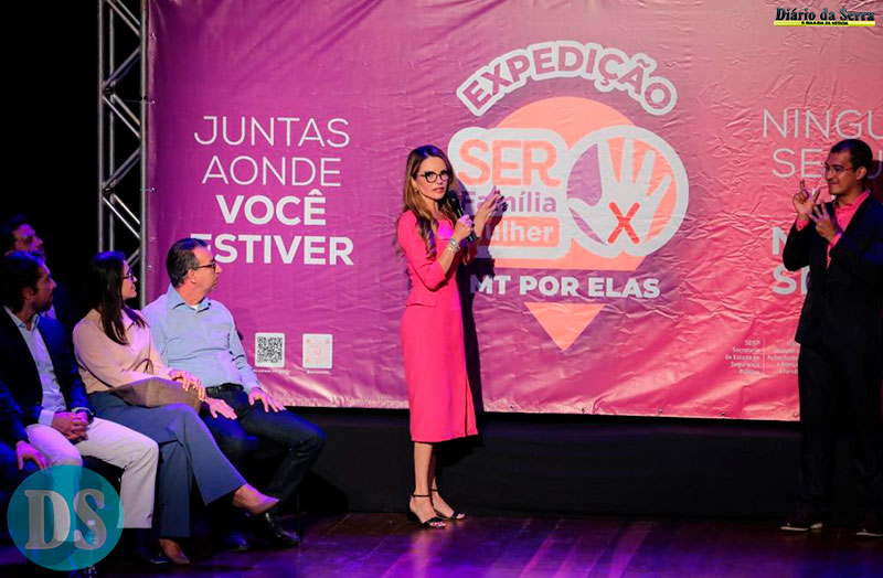 MÊS DA MULHER – Mulheres superam violência doméstica e reconstroem futuro com SER Família Mulher