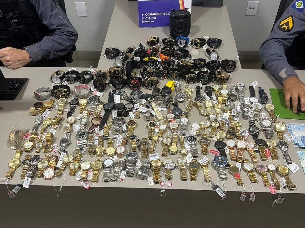 Polícia Militar prende homem e recupera 148 relógios furtados de ótica em Sapezal