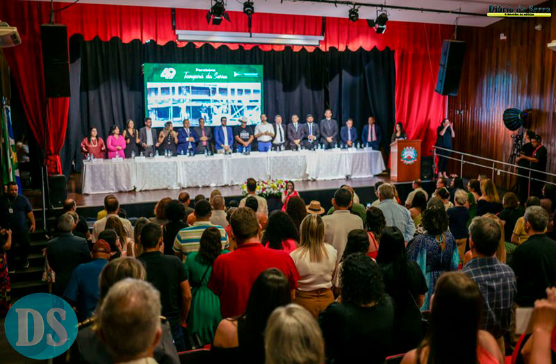 42 PERSONALIDADES - Câmara entrega Título de Cidadão Tangaraense em solenidade alusiva ao 49º aniversário de Tangará