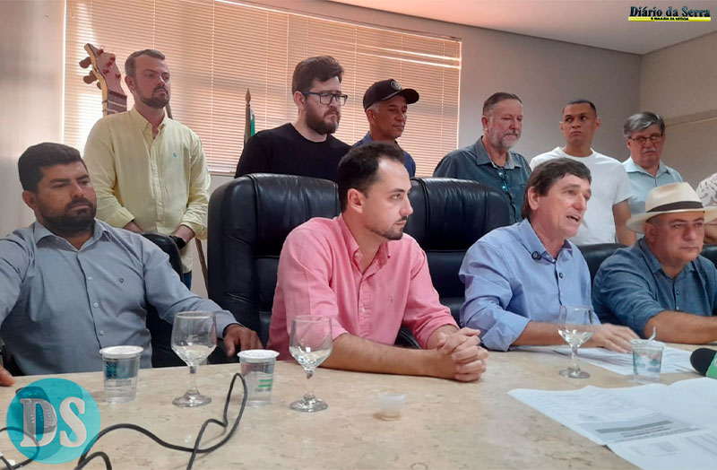 TANGARÁ DA SERRA - Prefeito anuncia início das obras de drenagem e asfalto no Jardim Acapulco após 12 anos de espera