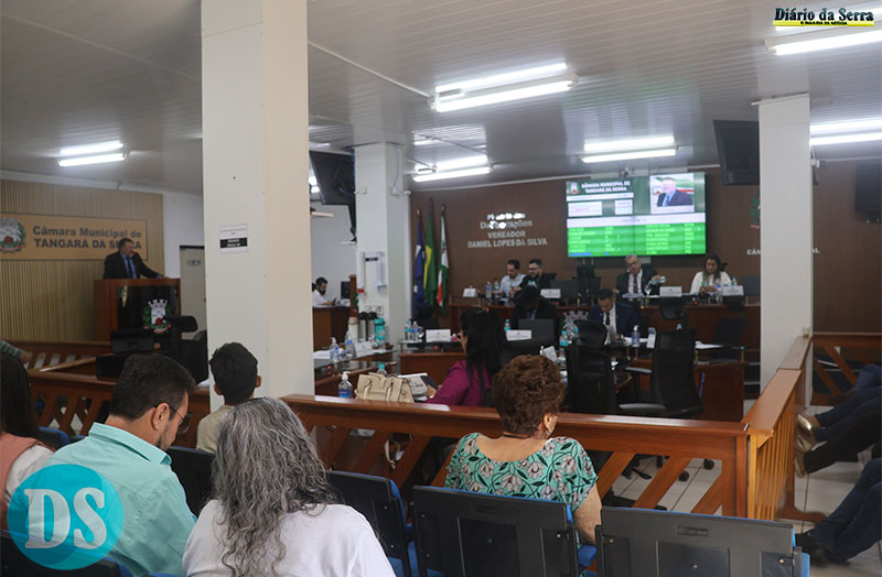 EMENDA À LEI ORGÂNICA - Vereadores aprovam percentual de emendas individuais de 1,2% para 2,%